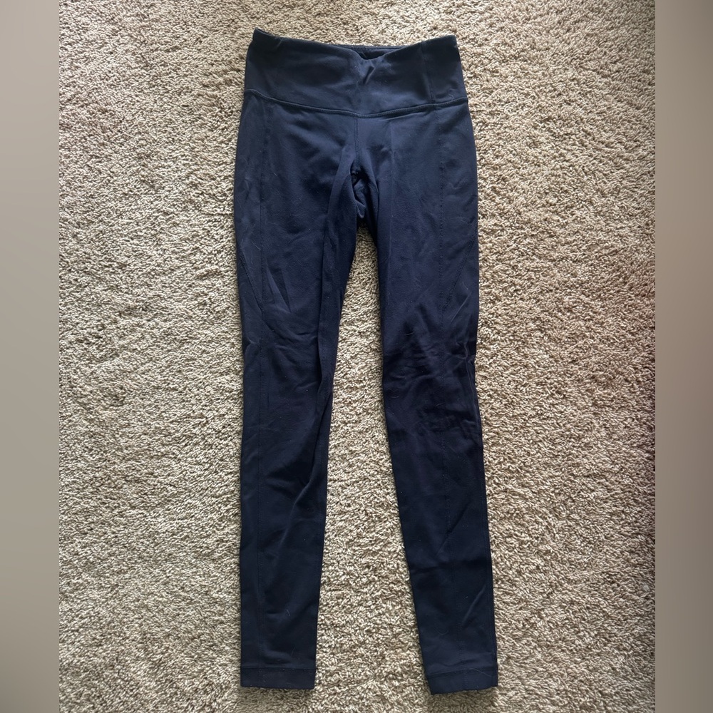 Athleta Navy Leggings for Versatile Performance